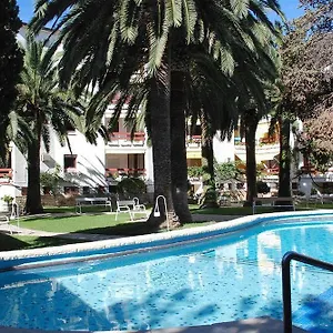 https://corcega.top-hotels-tarragona.com