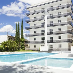 https://priorat-apartamentos.top-hotels-tarragona.com